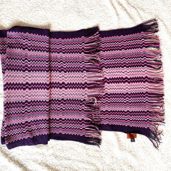Missoni Giant Scarf Made in Italy Wool Blend Chevron Scarf Pashmina size.